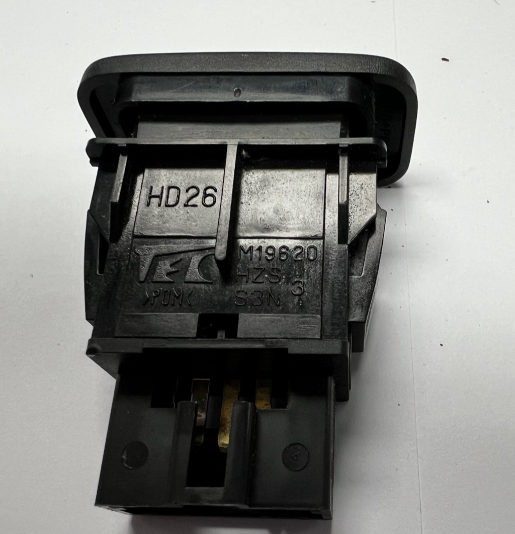 Cruise Control Switch M19620 fits 2002 2003 2004 2005 2006 Honda CR-V