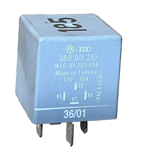 2001-2002 Volkswagen Jetta Wagon 2.8L Starter Relay 12V 10A 3B0 911 251 Blue