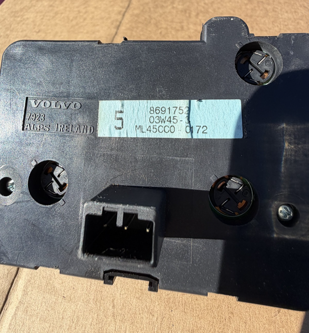 Headlight Headlamp Fuel Control Switch 8691752 fits 01-09 Volvo S60 XC70 V70