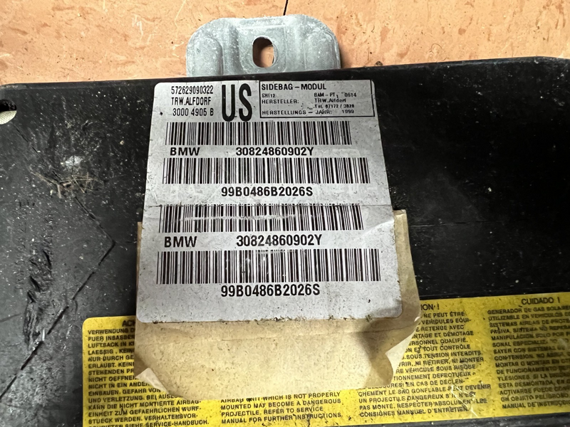 1998-2000 BMW 325i 323i Left LH Door Air Module 30824860902Y 572629090322