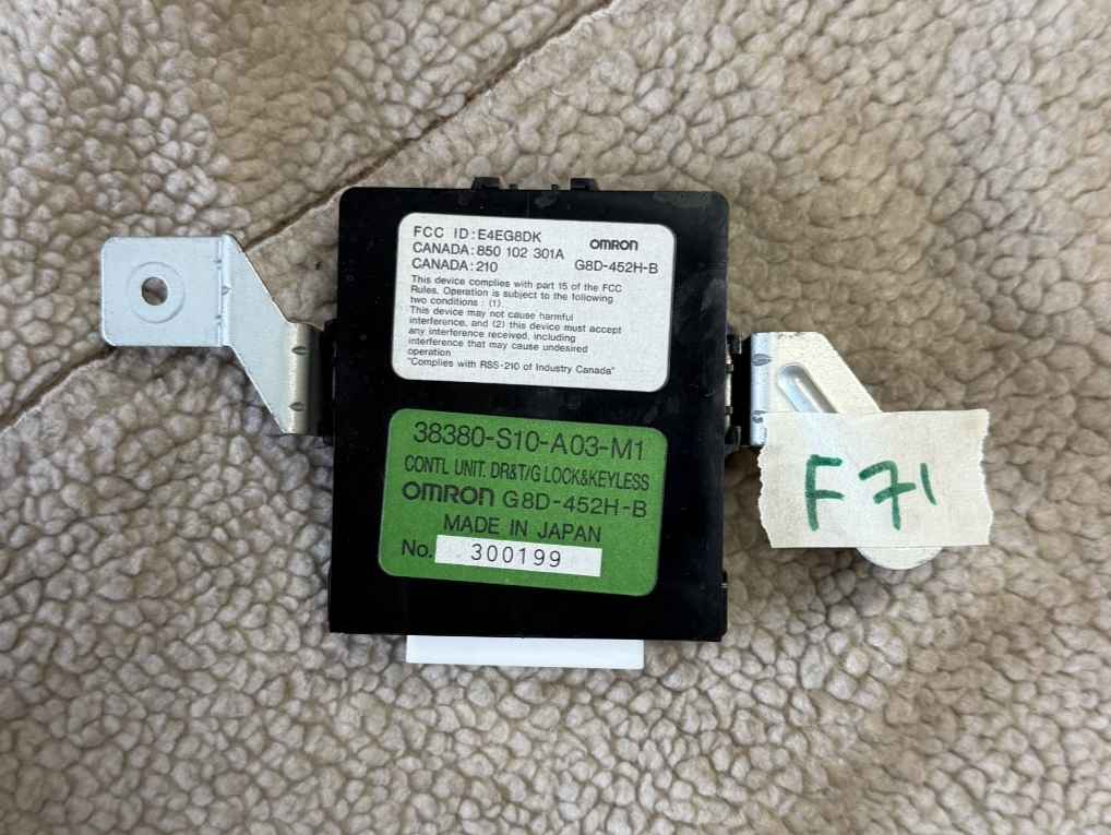 1997-2001 Honda CRV Door Control Keyless Entry Module Relay 38380S10A03M1