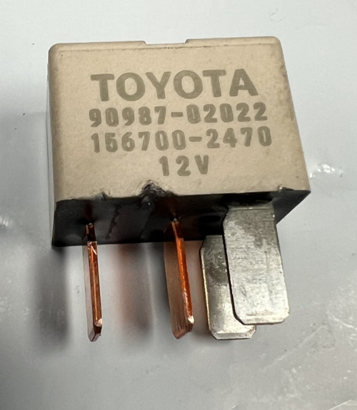 Magnet-Clutch Relay 12V 90987 02022, 156700 2470 fits 2003-2005 Toyota Corolla