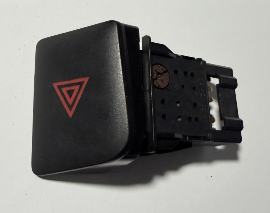 03 04 05 06 Honda Accord Emergency Hazard Light Control Switch Button M19620