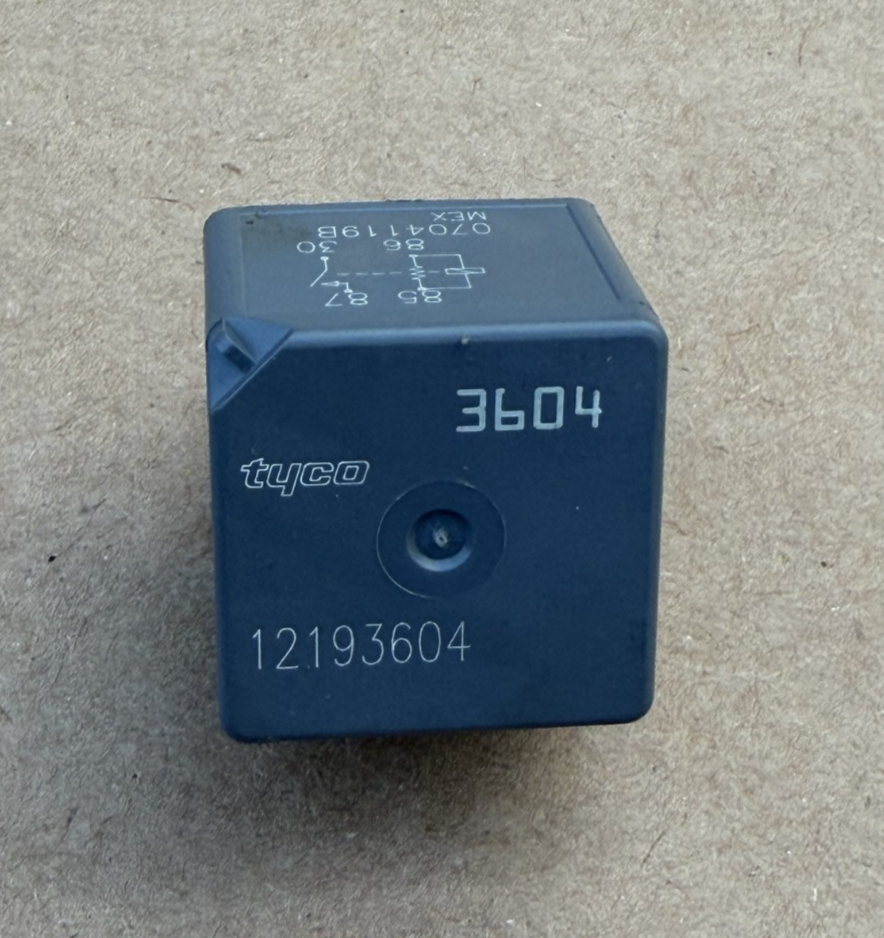 Tyco 4 Pin Starter Relay 12193604, 3604 0704119B for Chevrolet/GMC