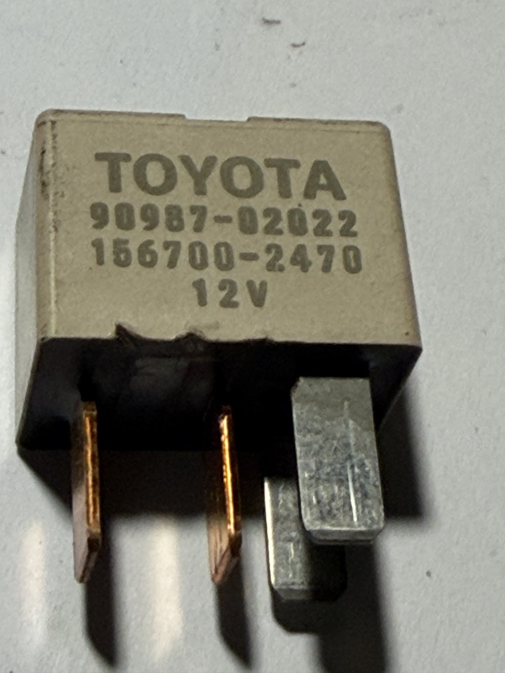 Magnet-Clutch Relay 12V 90987 02022, 156700 2470 fits 03 04 05 Toyota Corolla