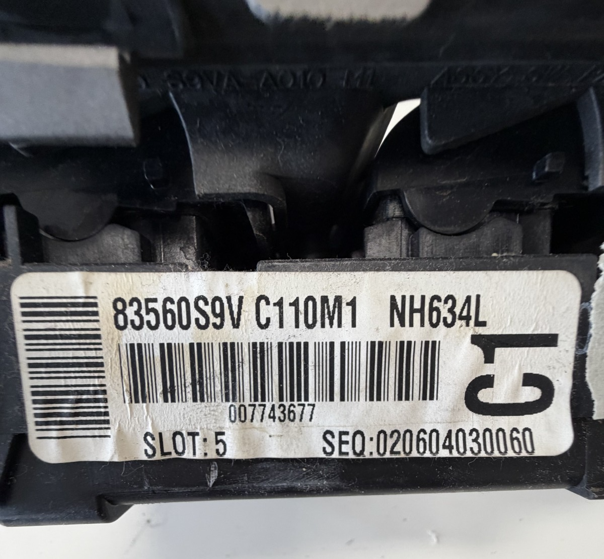 Master Switch Door Window Button 83560S9VC110M1 fits 03-08 Honda Pilot