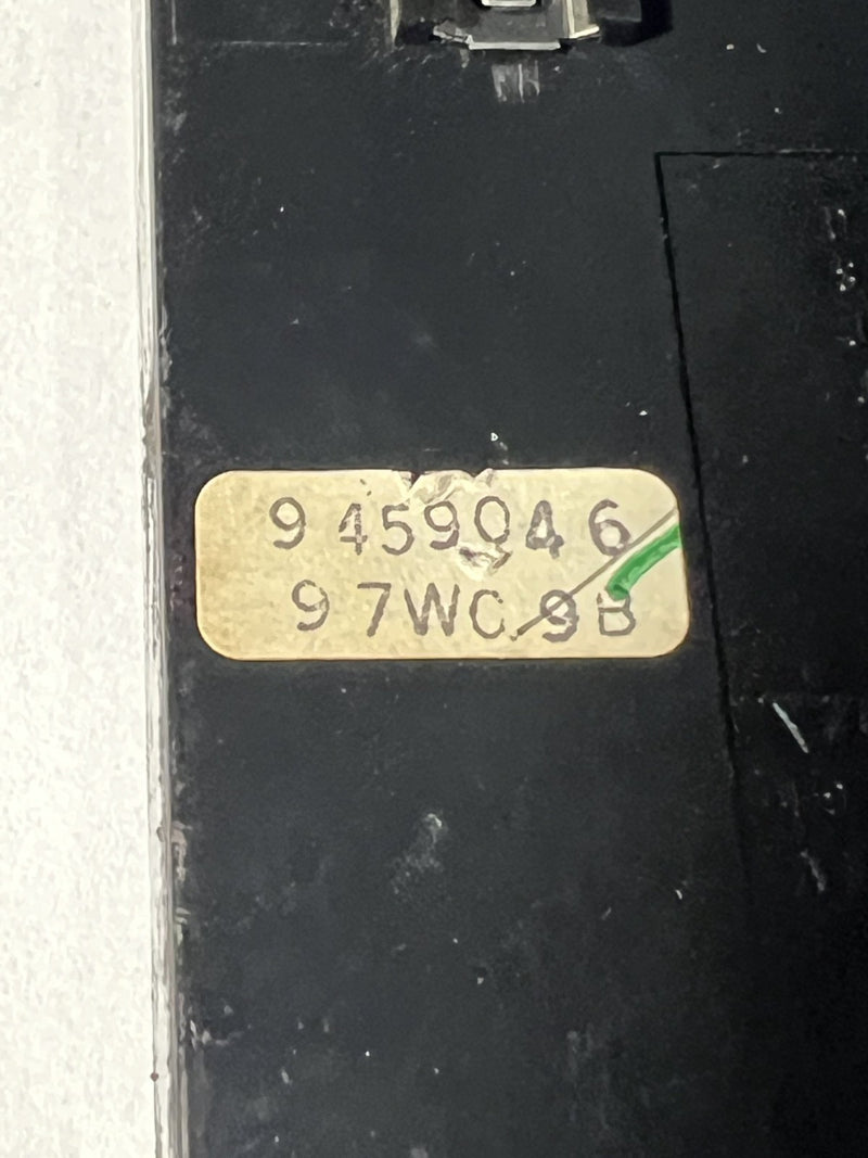 1993-1998 Volvo 850 960 S90 Emergency Hazard Switch OEM 9459046 97W09B