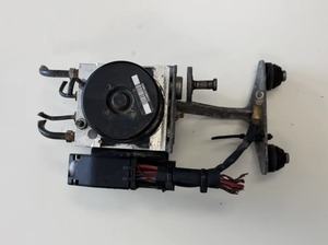 2008 2011 Mercedes C300 ABS Pump Module A2044312412