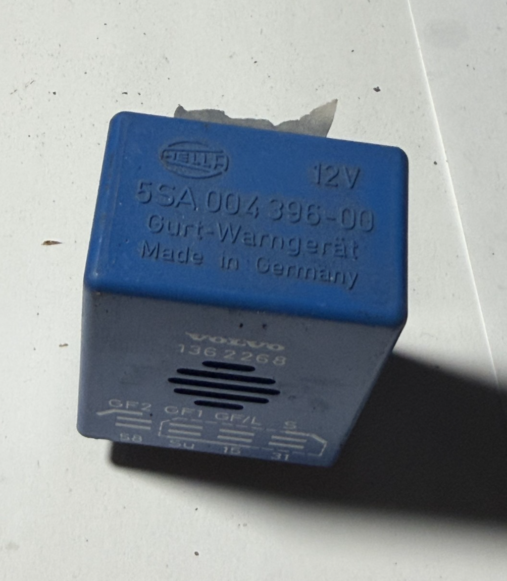 Seat Belt Reminder Relay 1362268, 5SA 004 396 00 Blue fits 1975-1982 Volvo 260