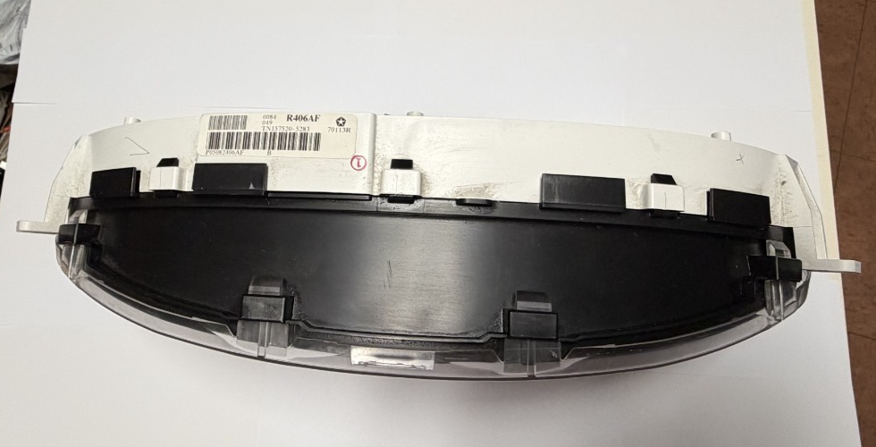 05 2005 Dodge Caravan Speedometer Gauge Instrument Cluster 05082406AF by Chrysler