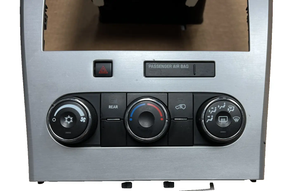 2007-2012 GMC Acadia AC Heater Temperature Climate Control Bezel OEM 20917131