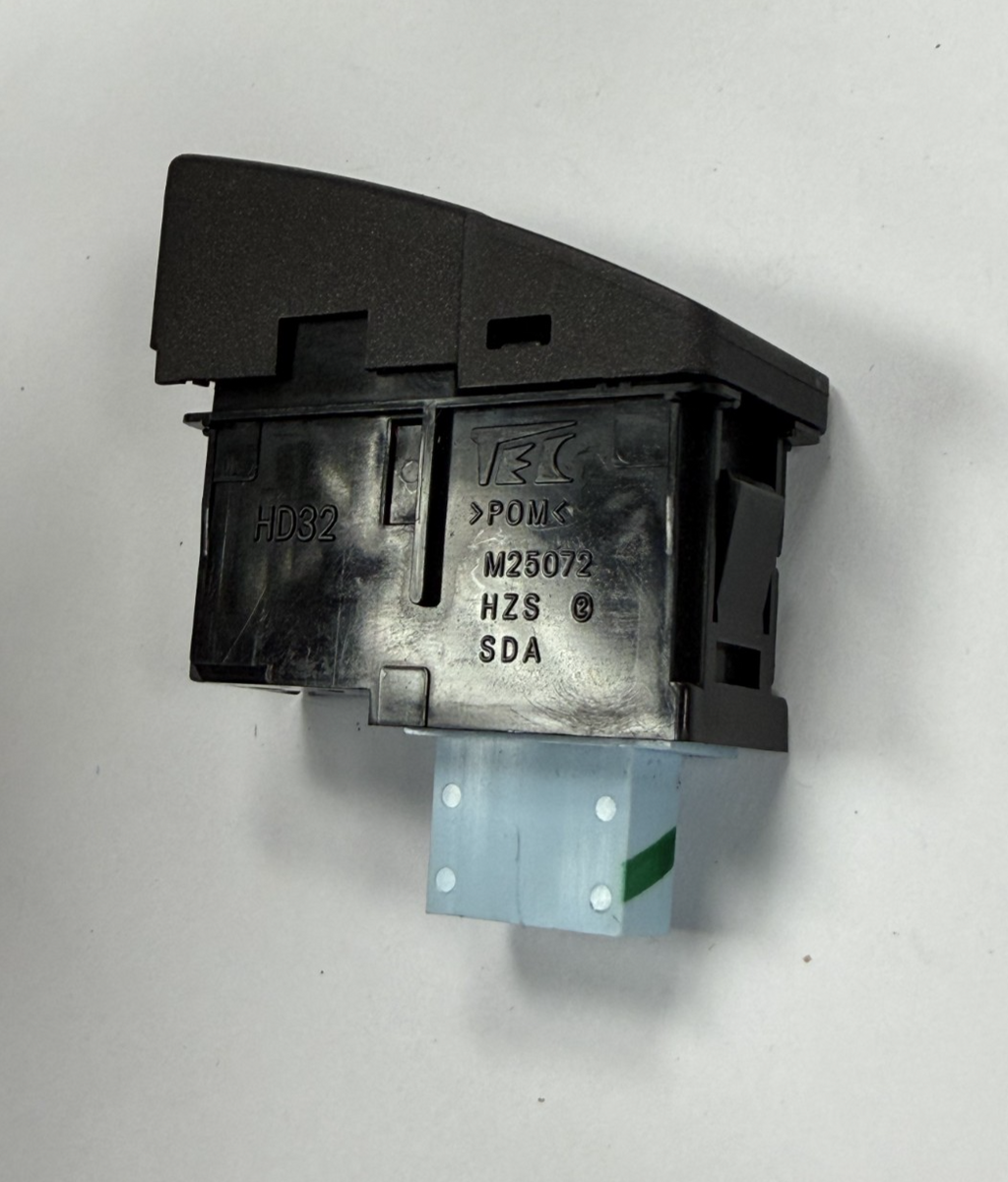 2003-2007 Honda Accord Emergency Hazard Flasher Switch M25072 Black