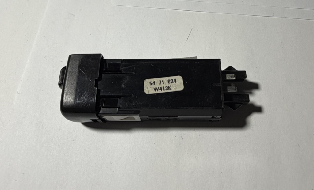 99 1999 Saab 9-5 95 Heated Seat Warmer Control Switch 54 71 024, W413K