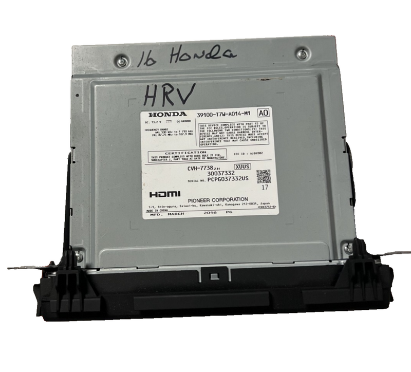 16 2016 Honda HR-V AM FM CD Audio Radio Receiver Player 39100 T7W A014 M1