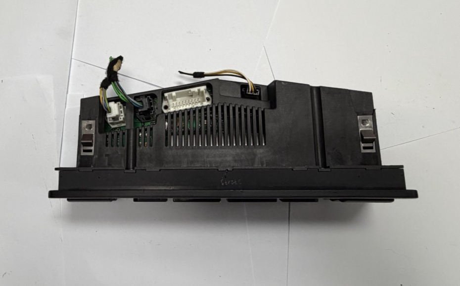 2001-2005 BMW 325i 330i AC Heater Climate Control Unit 64 11 6 931 602 Black by BMW
