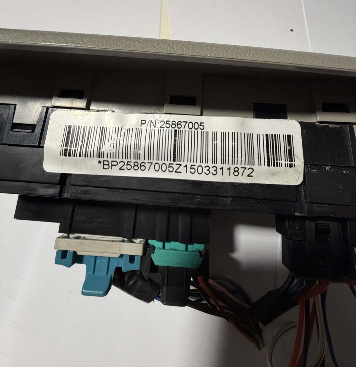 2006-2009 Chevrolet Trailblazer Left Master Window Door Switch 25867005