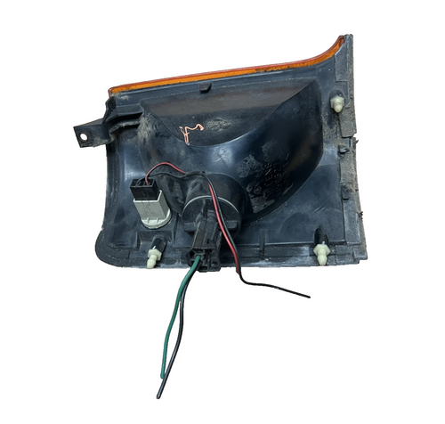 1999-2002 Land Rover Discovery Front Left Driver Turn Signal Light OEM 54596271