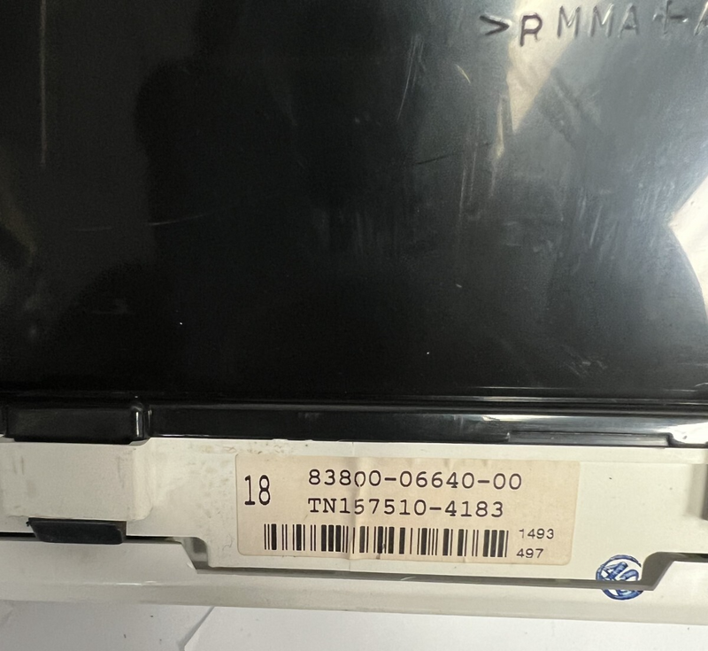 2002-2004 Toyota Camry AT Speedometer Instrument Cluster OEM 83800 06640 00