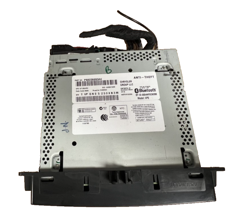 15 16 2015-2016 Chrysler 200 5" Radio Display Info Screen P68226693AE