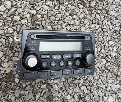 03-06 Honda Element Stereo Radio Receiver AM FM Disc CD Player 39101SCVA120M1 by Honda