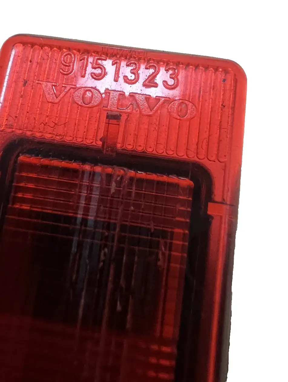 92 93 94 95 96 97 98 Volvo 850 S90 V90 Red Door Open Warning Light OEM 9151323 by Volvo