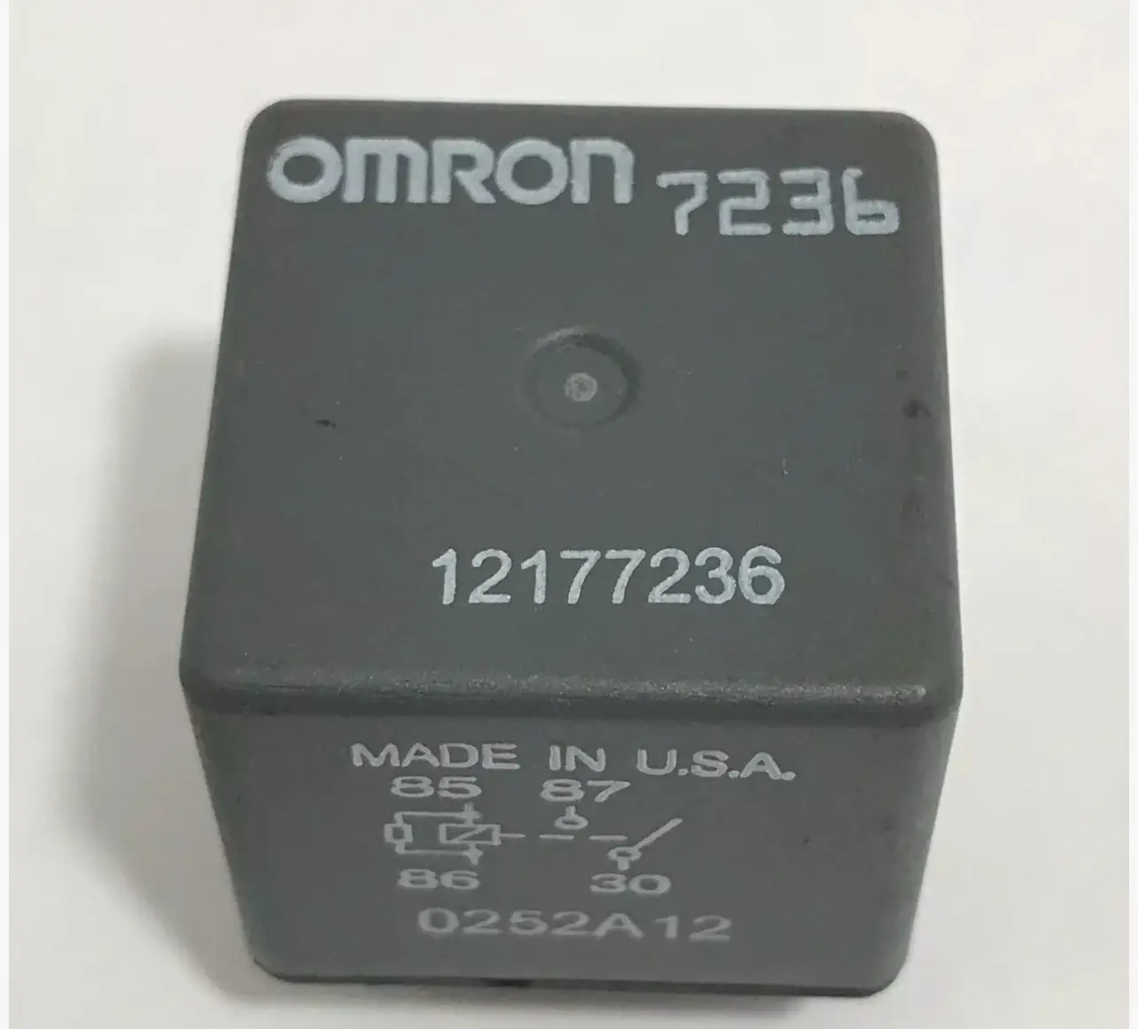 Genuine Omron 4-Pin Rear Window Defogger HVAC Blower Motor Relay OEM 12177236 by Omron