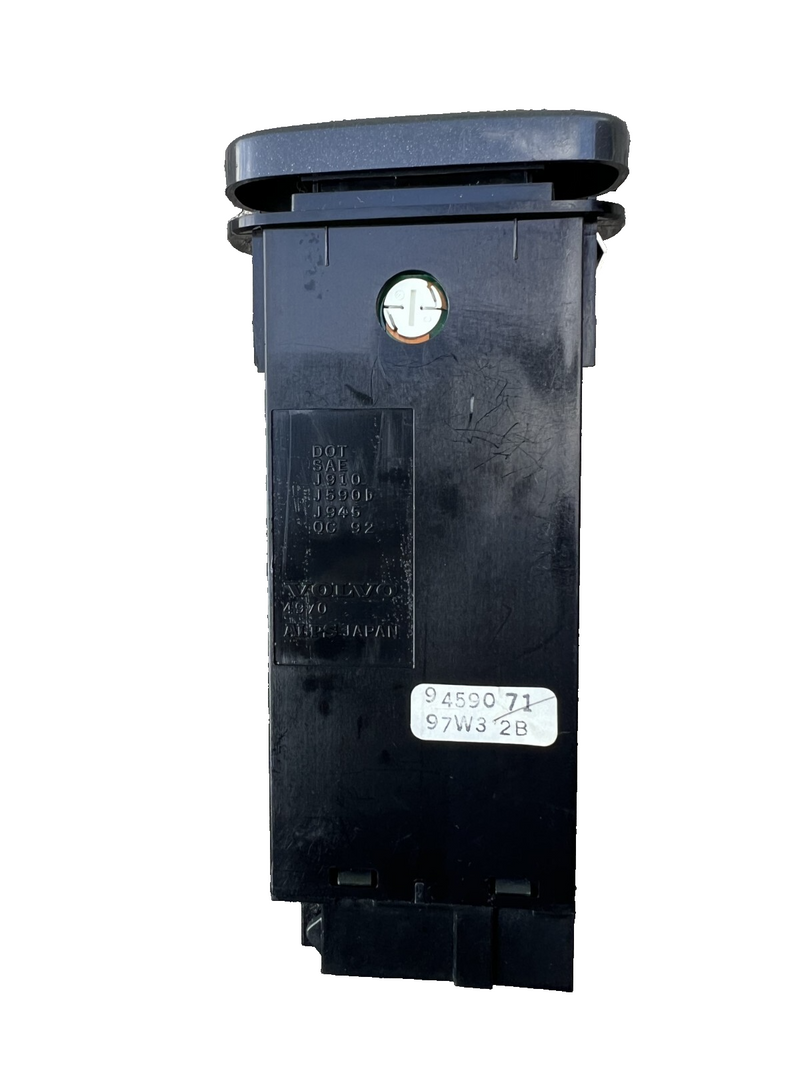 1998 1999 2000 Volvo V70 S70 C70 Hazard Light Flasher Switch OEM 9459071