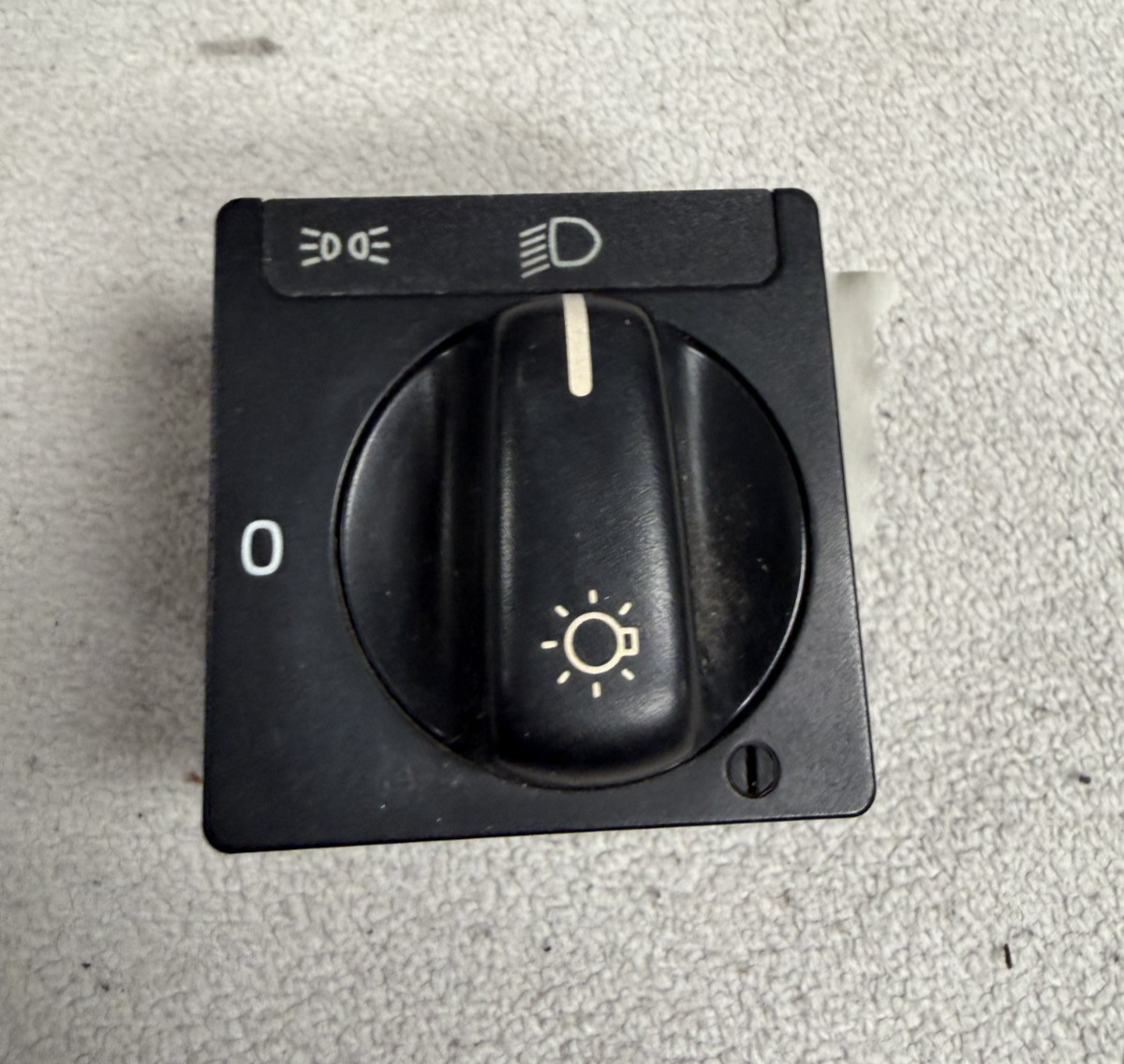 Headlight Headlamp Control Switch 6849766 Black fits 1994-1998 Volvo 850 960