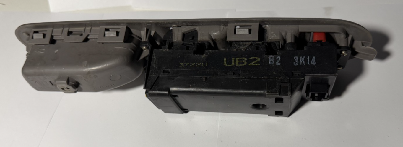 1999-2004 Honda Odyssey Front Left Driver Side Master Power Window Switch Trim