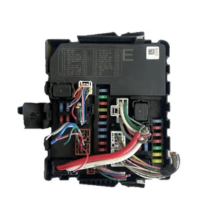 2009-2012 Nissan Pathfinder IPDM Power Distribution Module OEM 284B7 ZE03B