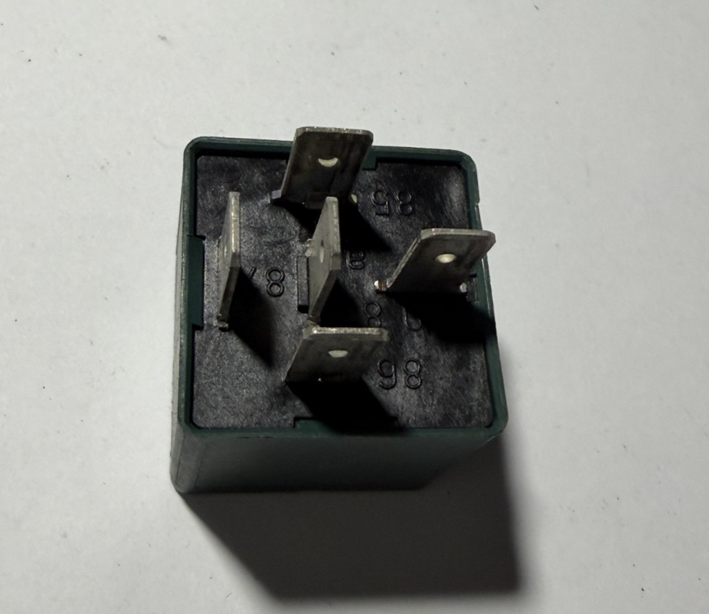 Siemens 5 Pin Relay 04848879AA, VF4-15F21-Z05, 72472M fits Dodge Chrysler Jeep