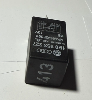 1998 1999 2000 2001 Audi Volkswagen VW Seat Skoda Flasher Relay 4131E0953227
