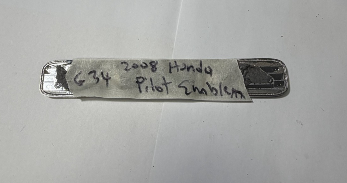 08 2008 Honda Pilot 4WD Rear Trunk Lid Emblem Black Silver