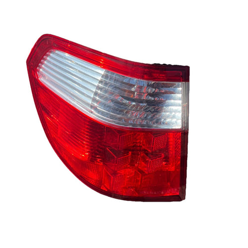 2005-2007 Honda Odyssey Tail Light Taillight Quarter Panel Mounted Left Driver