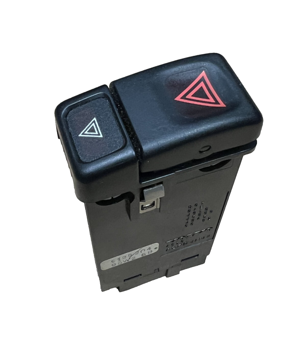 1993-1998 Volvo 850 960 S90 Emergency Hazard Switch OEM 9125204 96W28B