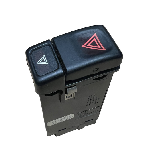 1993-1998 Volvo 850 960 S90 Emergency Hazard Switch OEM 9125204 96W28B