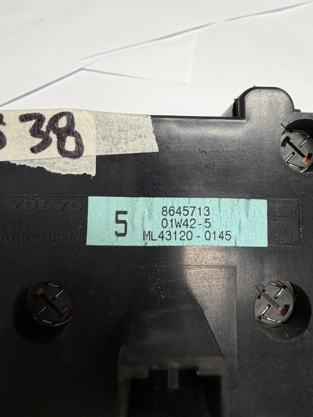 2001-2009 Volvo V70 Headlight Fog Light Control Switch 8645713, 01W42 5
