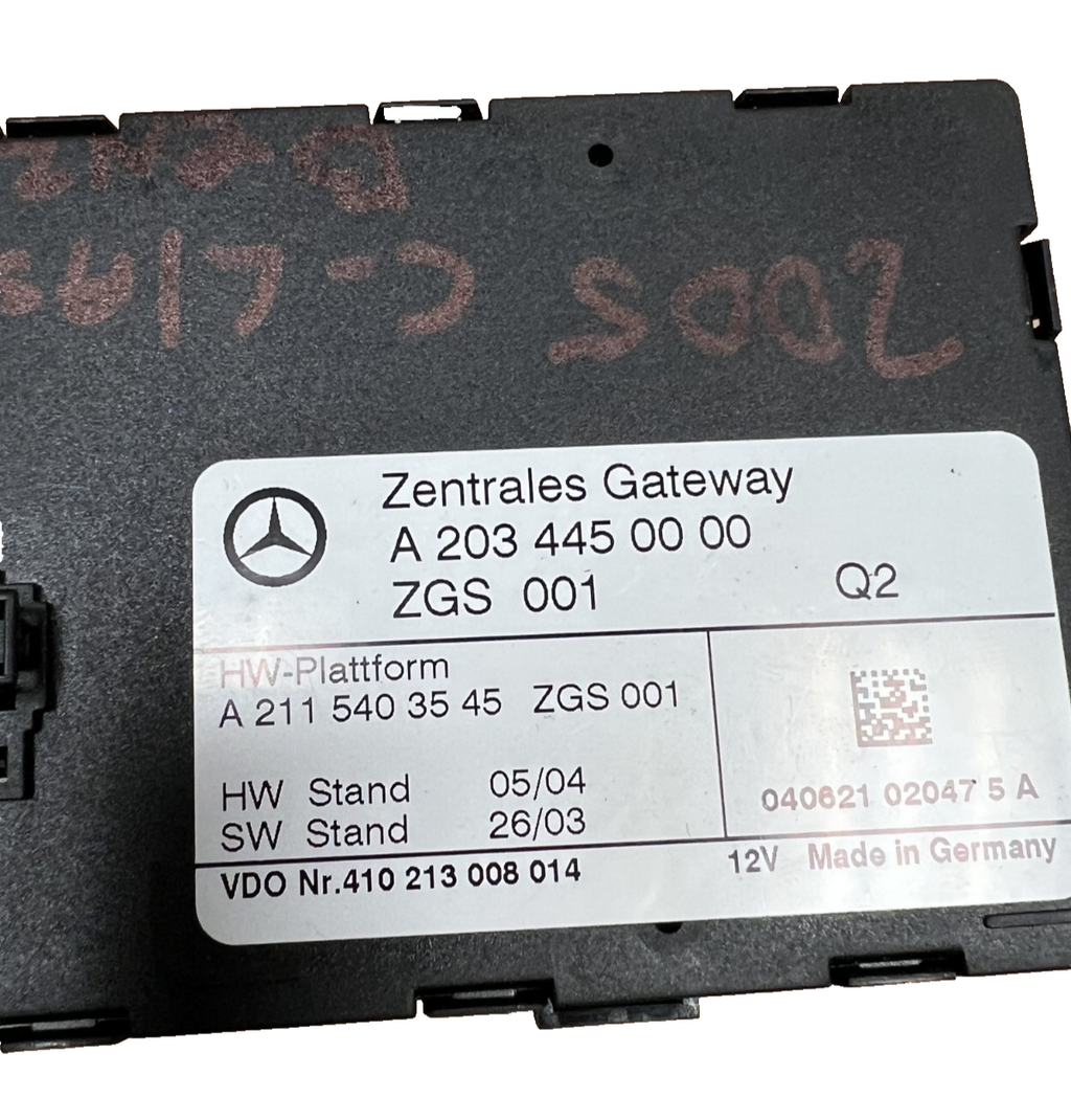 03-09 Mercedes W203 C230 Kompressor Central Locking Gateway Module A2034450000