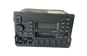 1998-2004 Volvo 70 Series Radio AM FM Stereo Cassette Player 3533741-1
