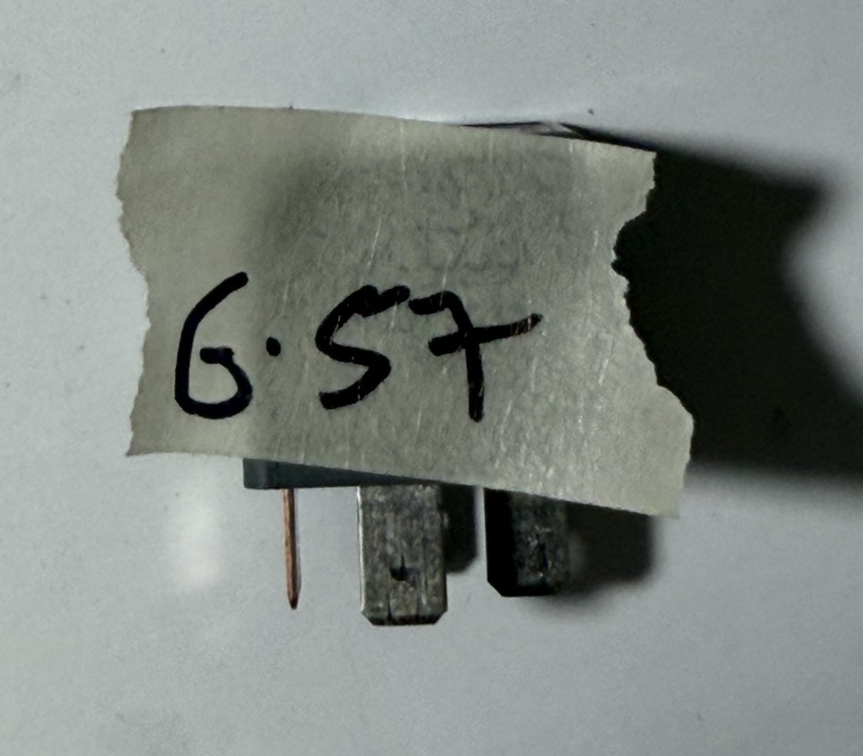 85-99 Volkswagen Passat Multifunctional Relay #373 8D0 951 253A V23134B52X301