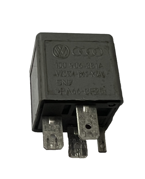 2002-2006 Volkswagen Beetle Glow Plug Relay OEM 1J0 906 381A, V23134-B63-X396