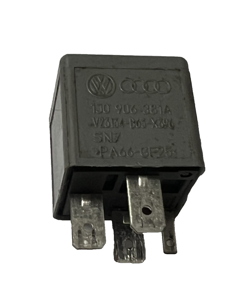 2002-2006 Volkswagen Beetle Glow Plug Relay OEM 1J0 906 381A, V23134-B63-X396