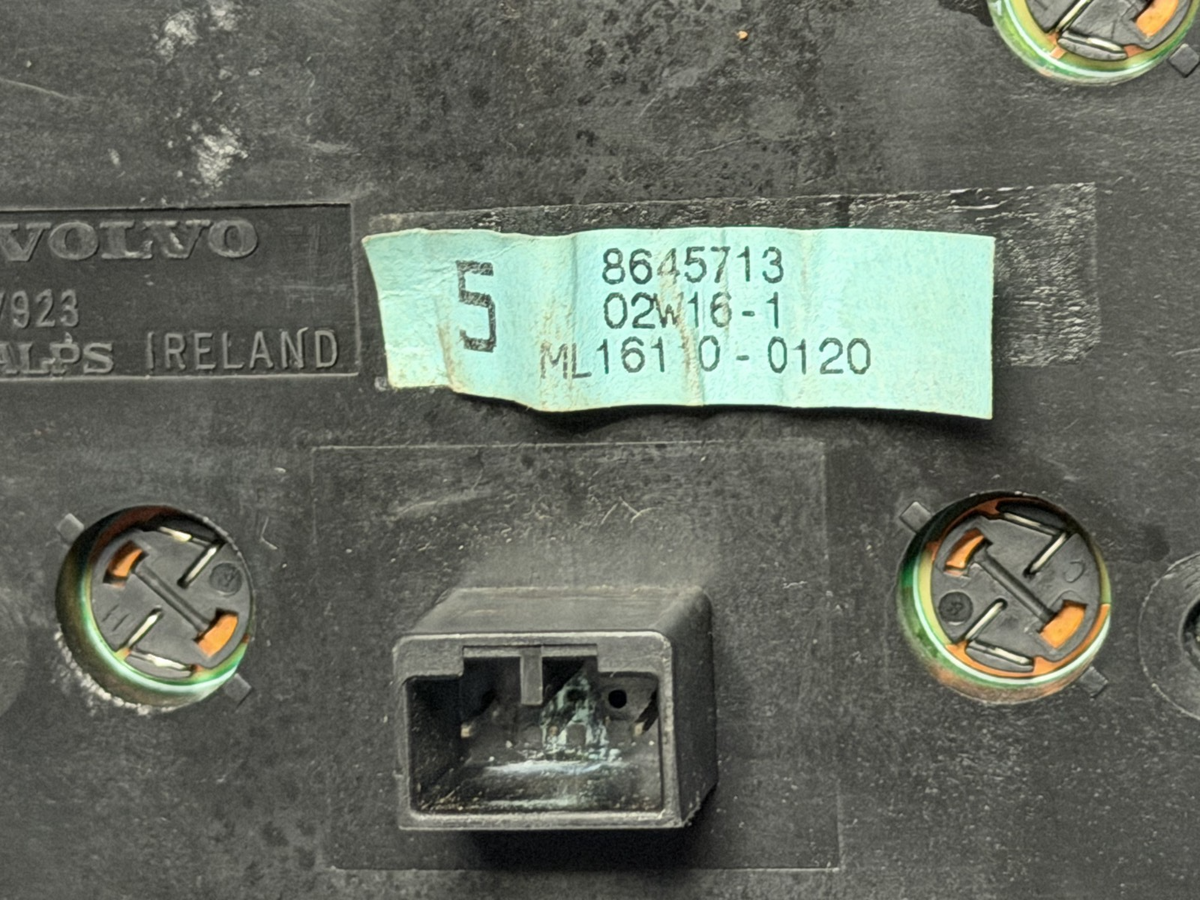 2001-2009 Volvo S60 XC70 V70 Headlight Fog Light Control Switch 8645713, 02W16-1