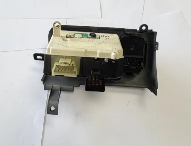 Headlight Headlamp Switch 9575541K fits 1996 1997 1998 1999 2000 Dodge Caravan by Unbranded
