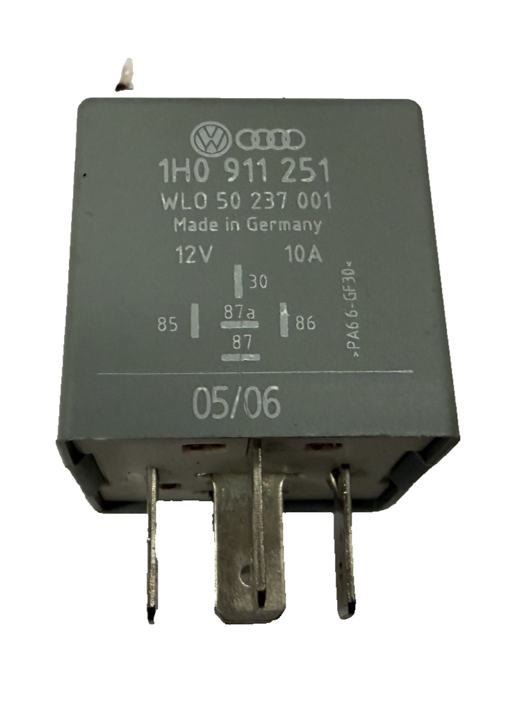 03 04 05 06 07 08 09 10 Volkswagen Bettle Power Relay 12V 10A 1H0 911 251
