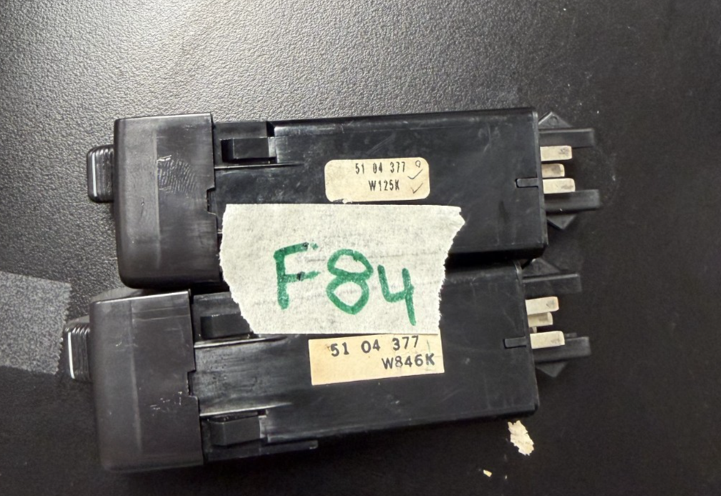 Qty 2 Heated Seat Switches 51 04 377, W125K W846K fits 1999-2005 Saab 9-5