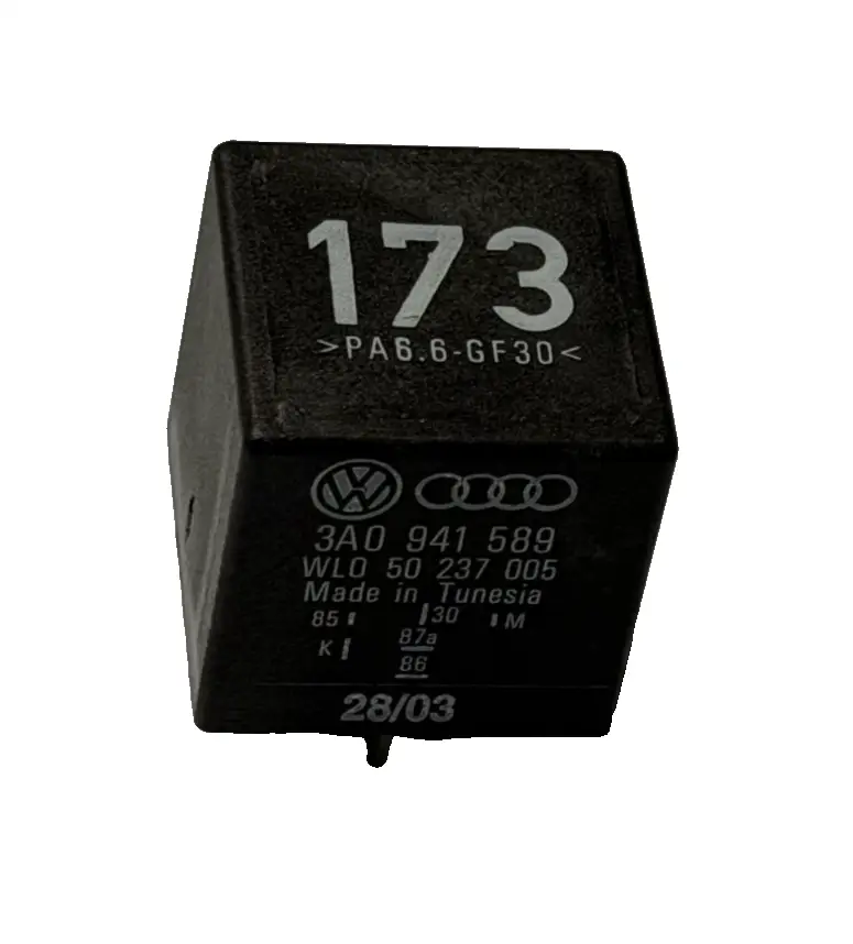 1999 2000 2001 2002 Volkswagen Cabrio Audi Daytime Running Light Relay 3A0941589 by Volkswagen