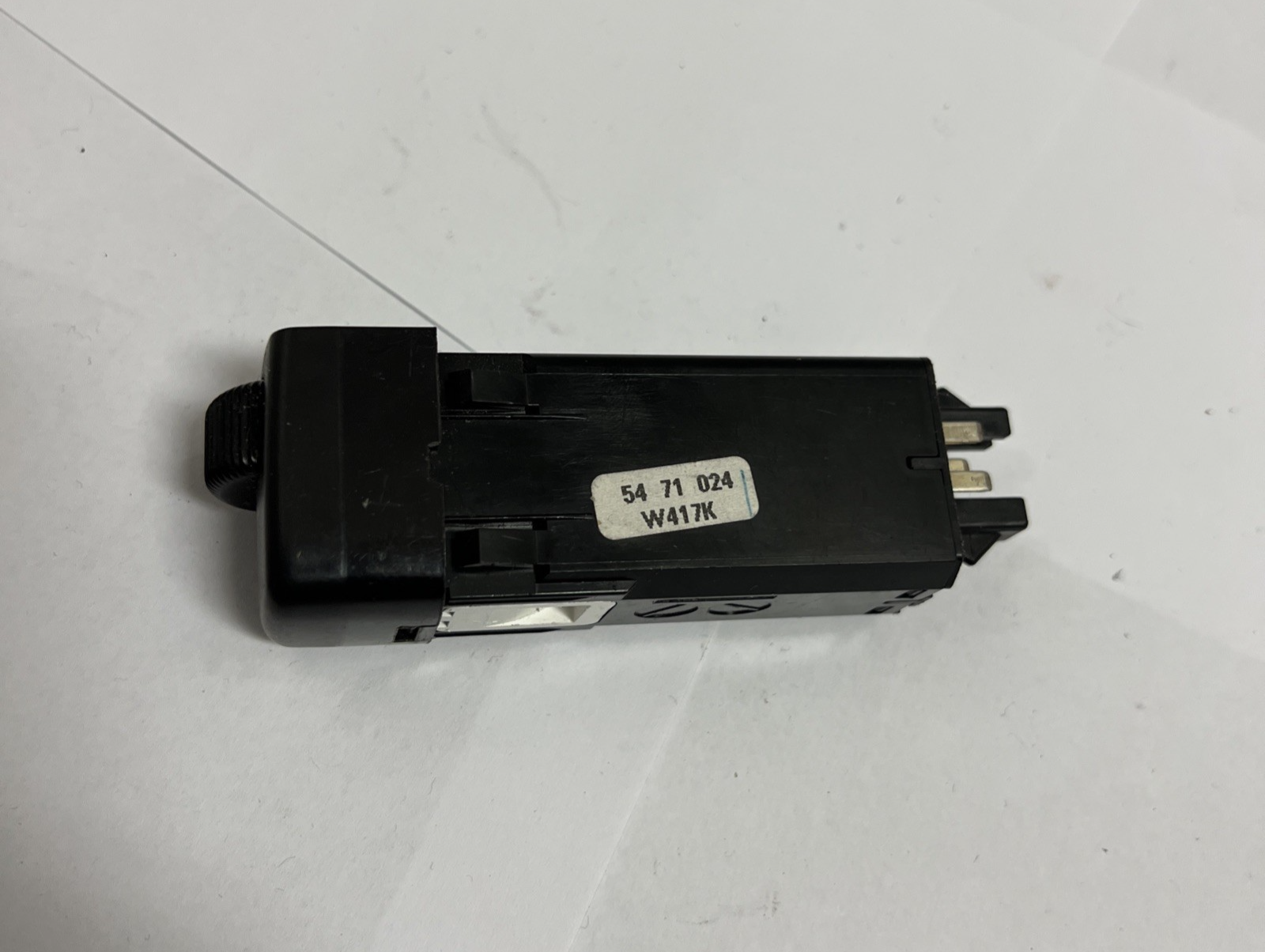 1999-2005 Saab 9-5 Seat Heater Warmer Control Switch OEM 5471024 W417K