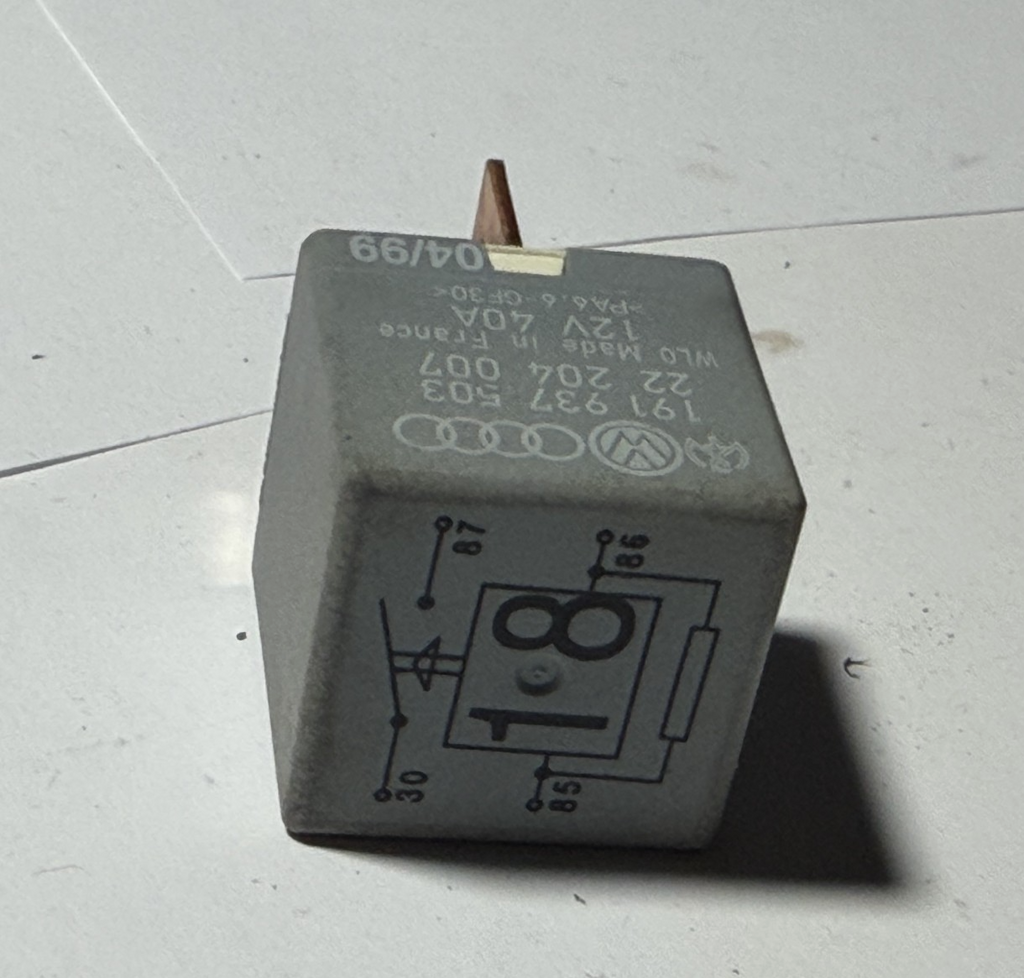 VW MK2 Golf Jetta Corrado Load Reduction Relay #18 191 937 503, 22 204 007