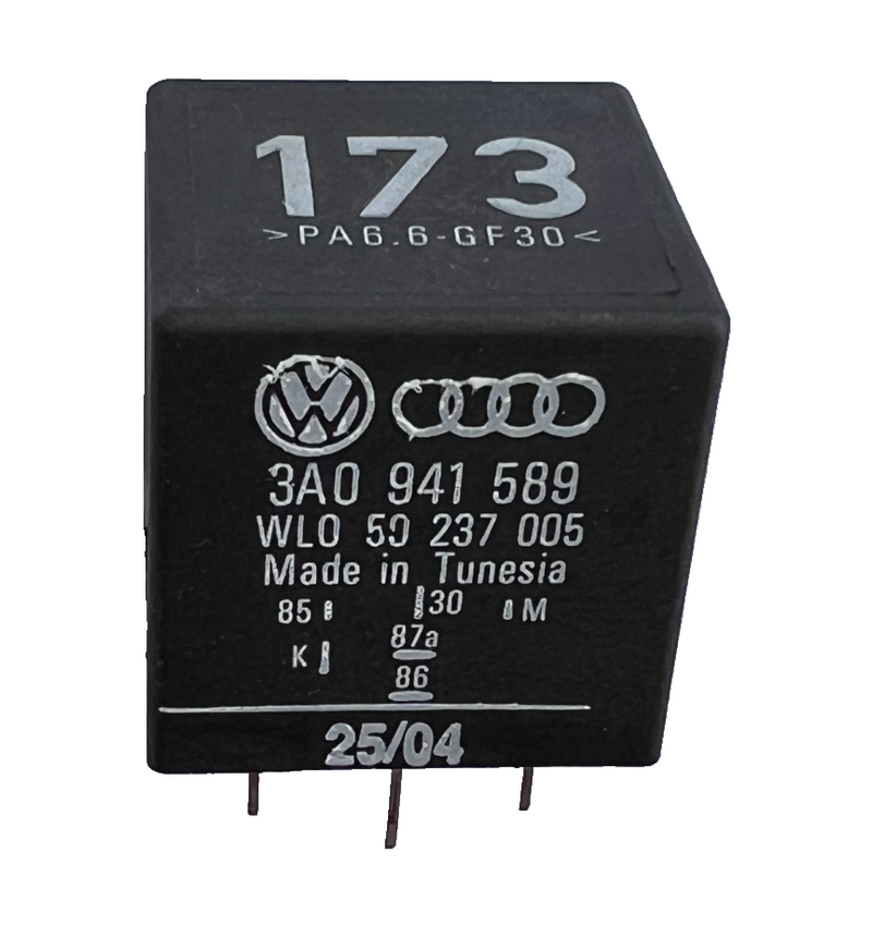 99-02 Volkswagen Cabrio Daytime Running Lights Relay 3A0 941 589, WL0 50 237 005